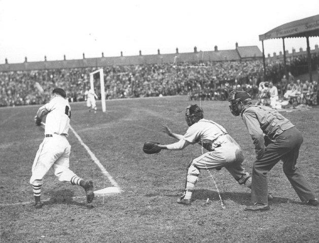 Windsor Field - Northern Ireland 1942.jpg